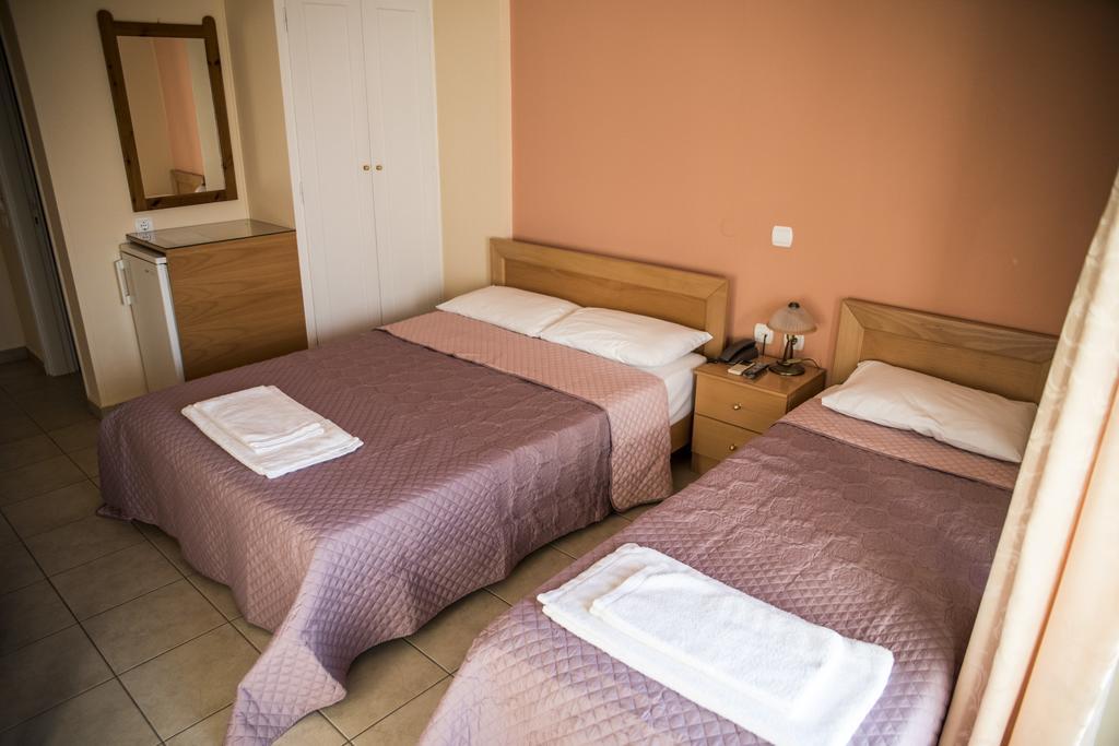 Zoumboulis Rooms Mytilene Exterior photo
