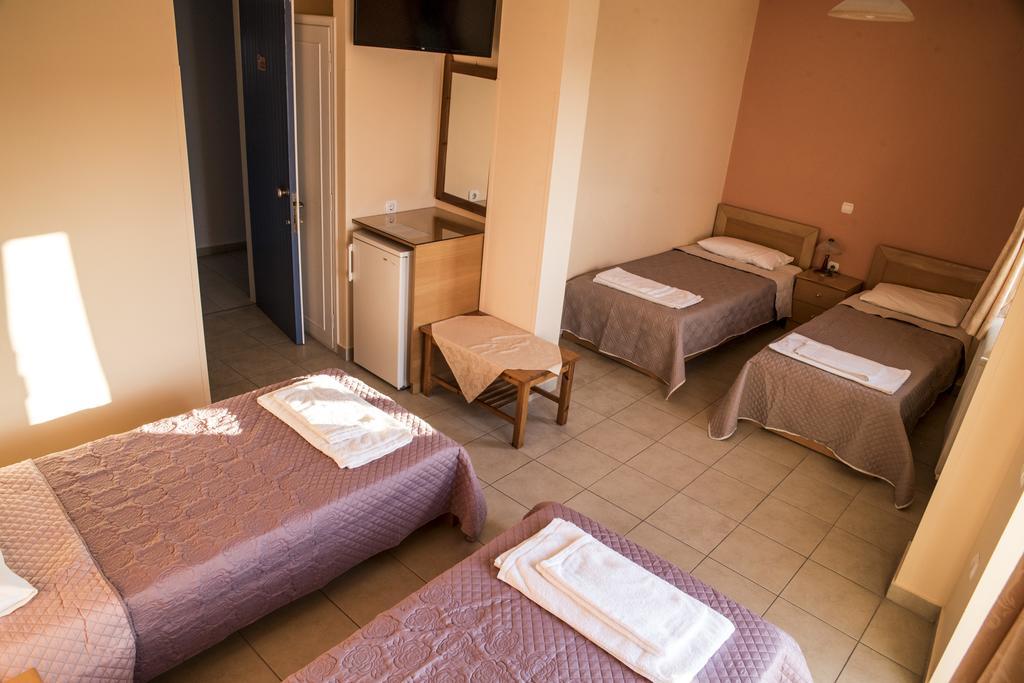 Zoumboulis Rooms Mytilene Exterior photo