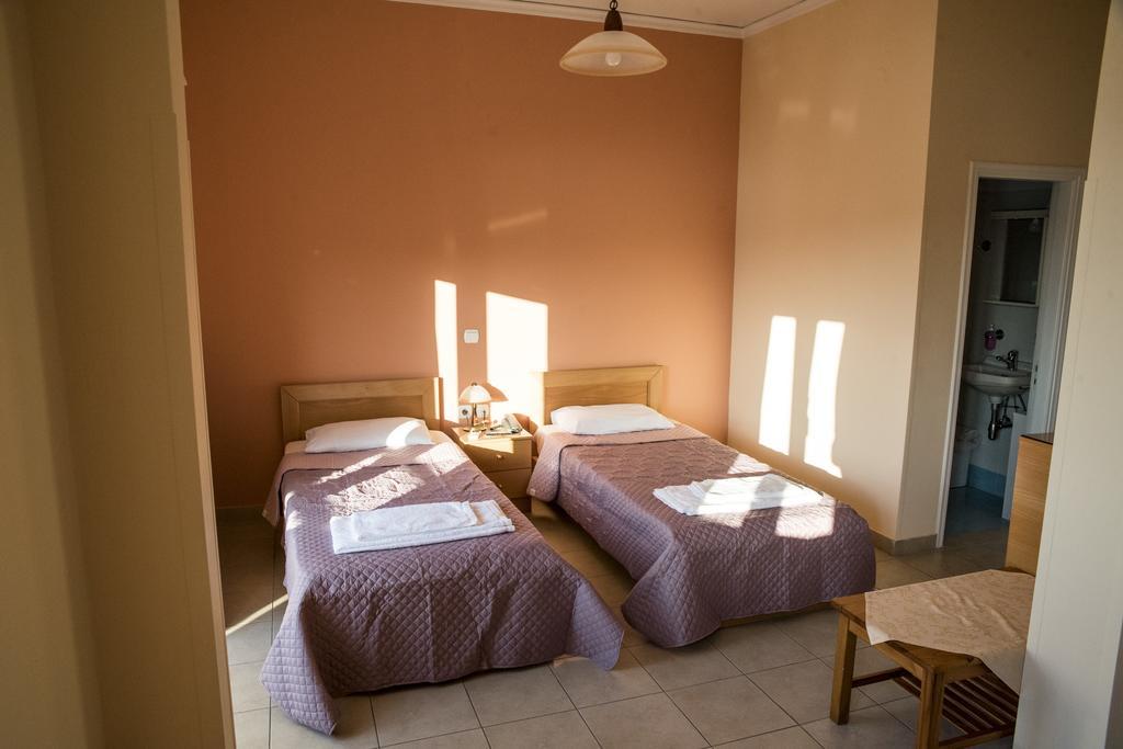 Zoumboulis Rooms Mytilene Exterior photo