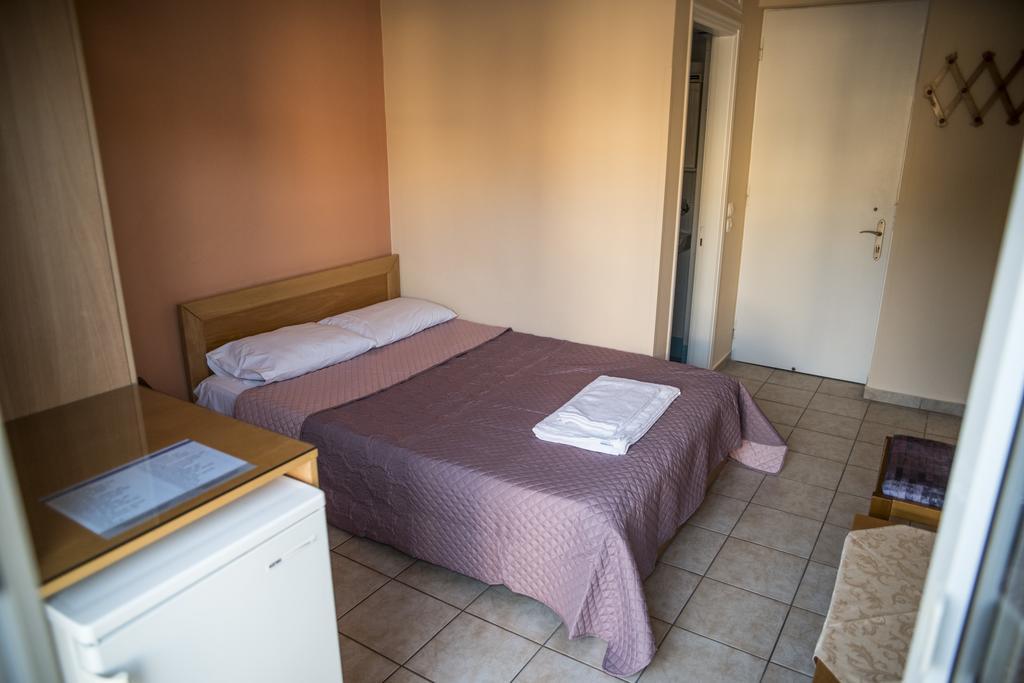 Zoumboulis Rooms Mytilene Exterior photo